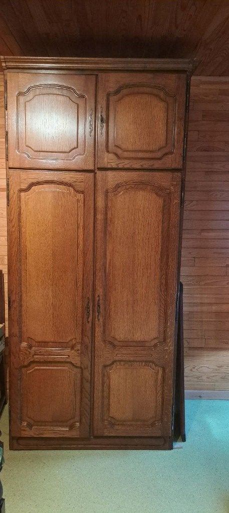 ARMOIRE PENDERIE, Ophalen, Gebruikt, Eikenhout, Met deur(en)