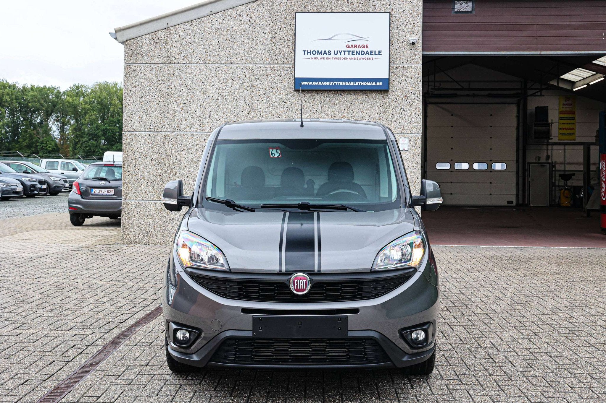 Fiat Doblò VERLENGENDE-VERSIE*3ZITPLAATSEN*6VITESSE*NAVIGAT, Autos, Camionnettes & Utilitaires, Argent ou Gris, Achat, 105 ch