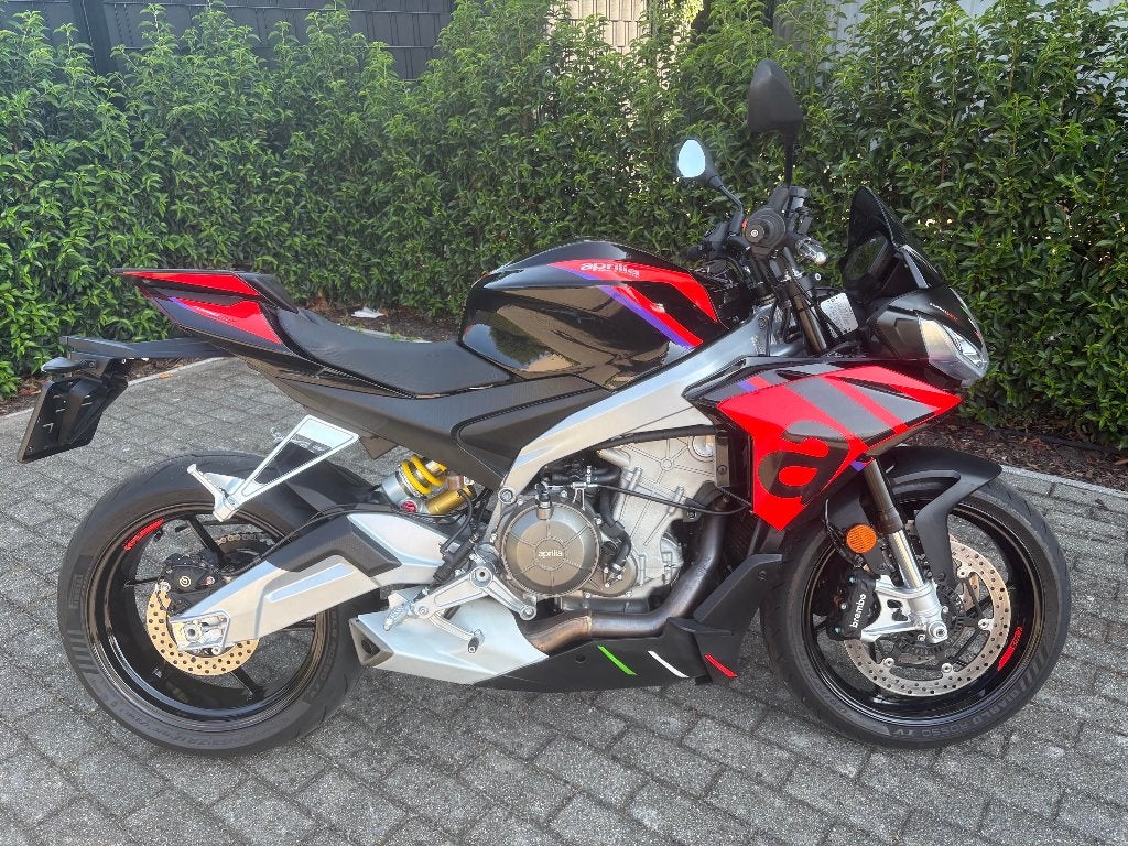 Aprilia Tuono 660 Factory ABS + Garantie + GRATIS onderhoud, Motoren, Motoren | Aprilia, 2 cilinders, Occasion, Motorrijbewijs A