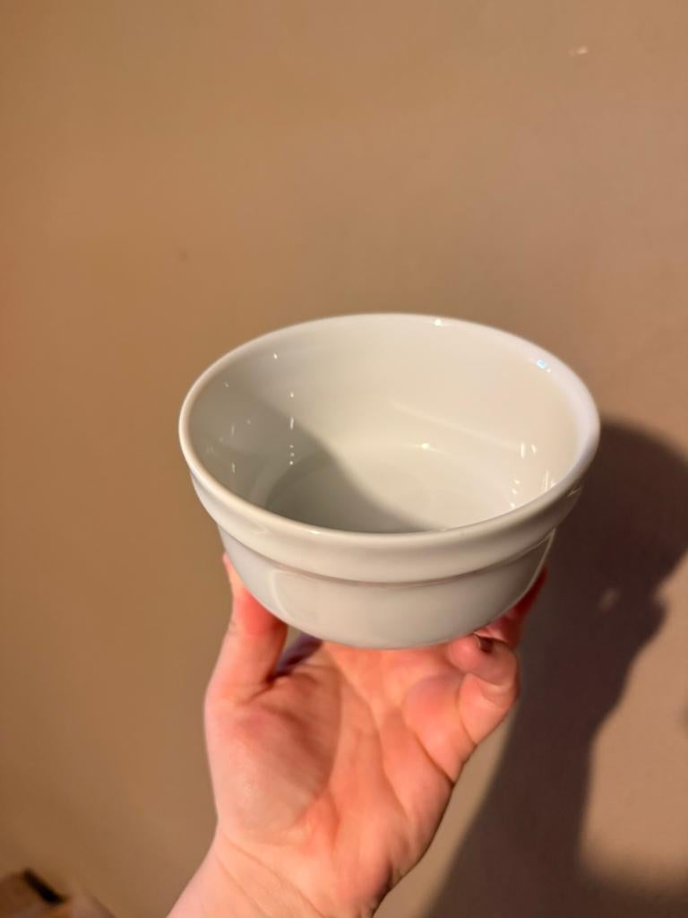 Doos met kommetjes porvasal, Maison & Meubles, Cuisine | Vaisselle, Enlèvement, Comme neuf