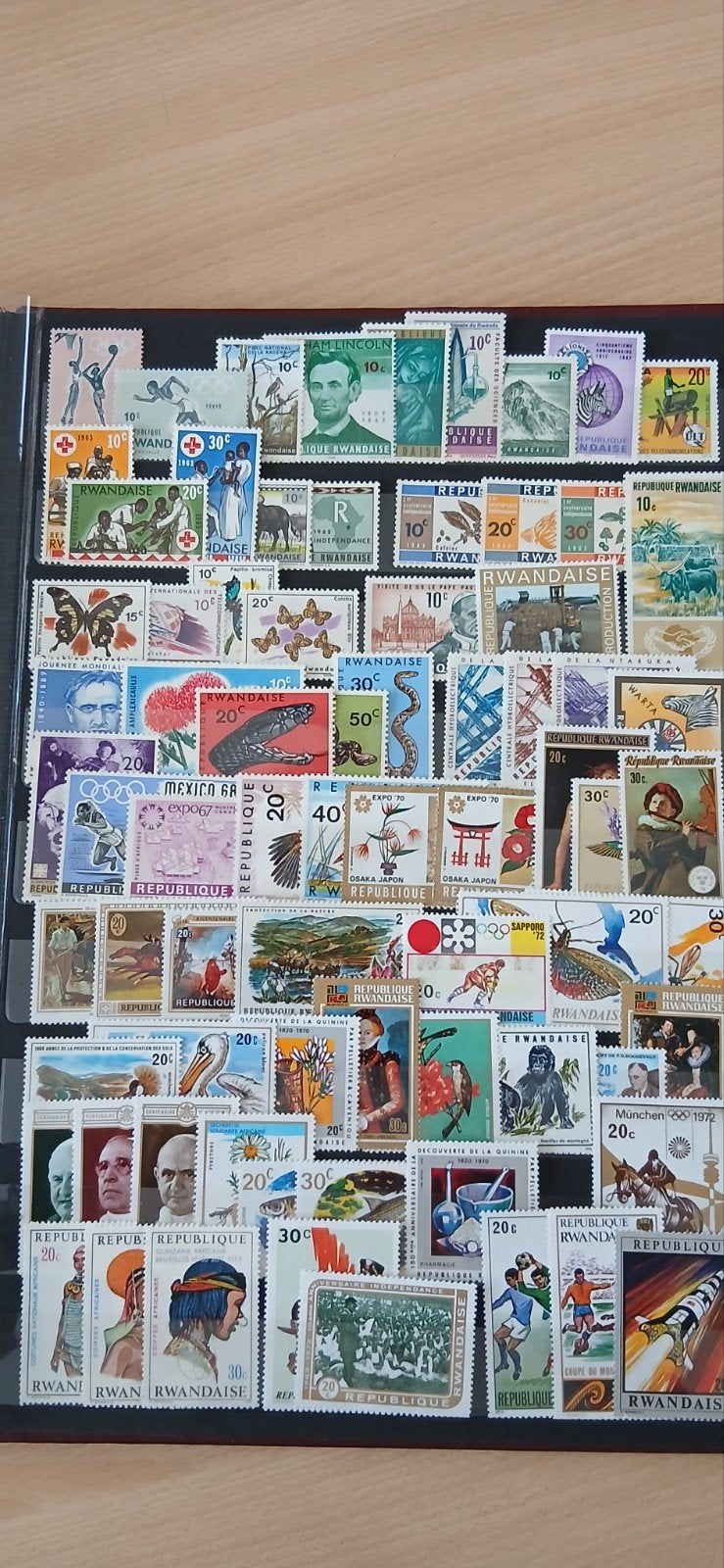 lot zegels republiek Rwandaise, Ophalen of Verzenden