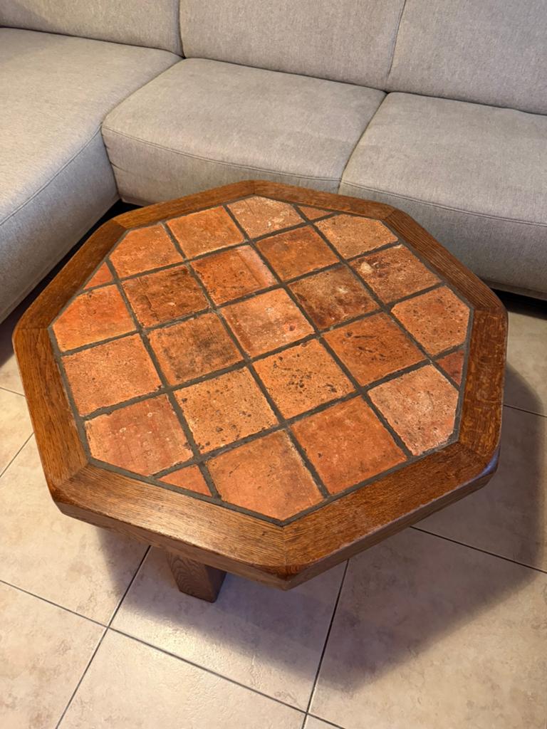 Tafel in de woonkamer, Ophalen, Zo goed als nieuw