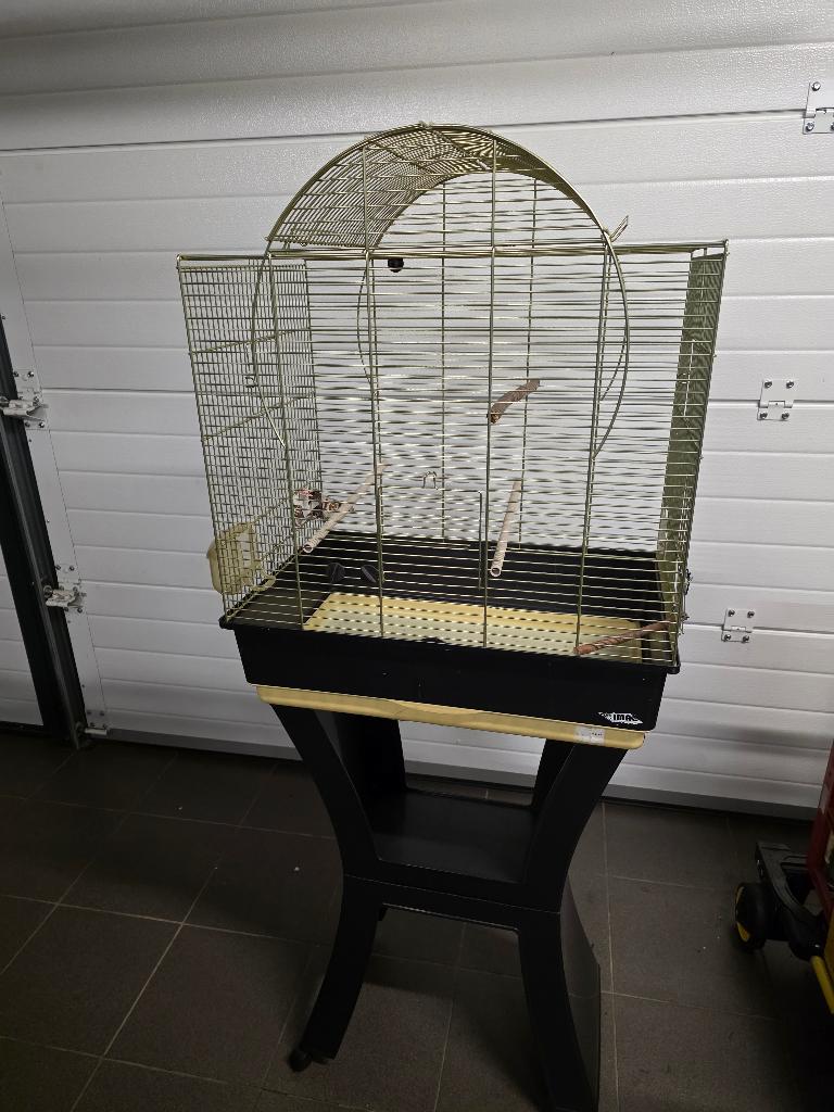 vogelkooi op staander, Dieren en Toebehoren, Vogels | Hokken en Kooien, Ophalen, Gebruikt, Metaal, Vogelkooi