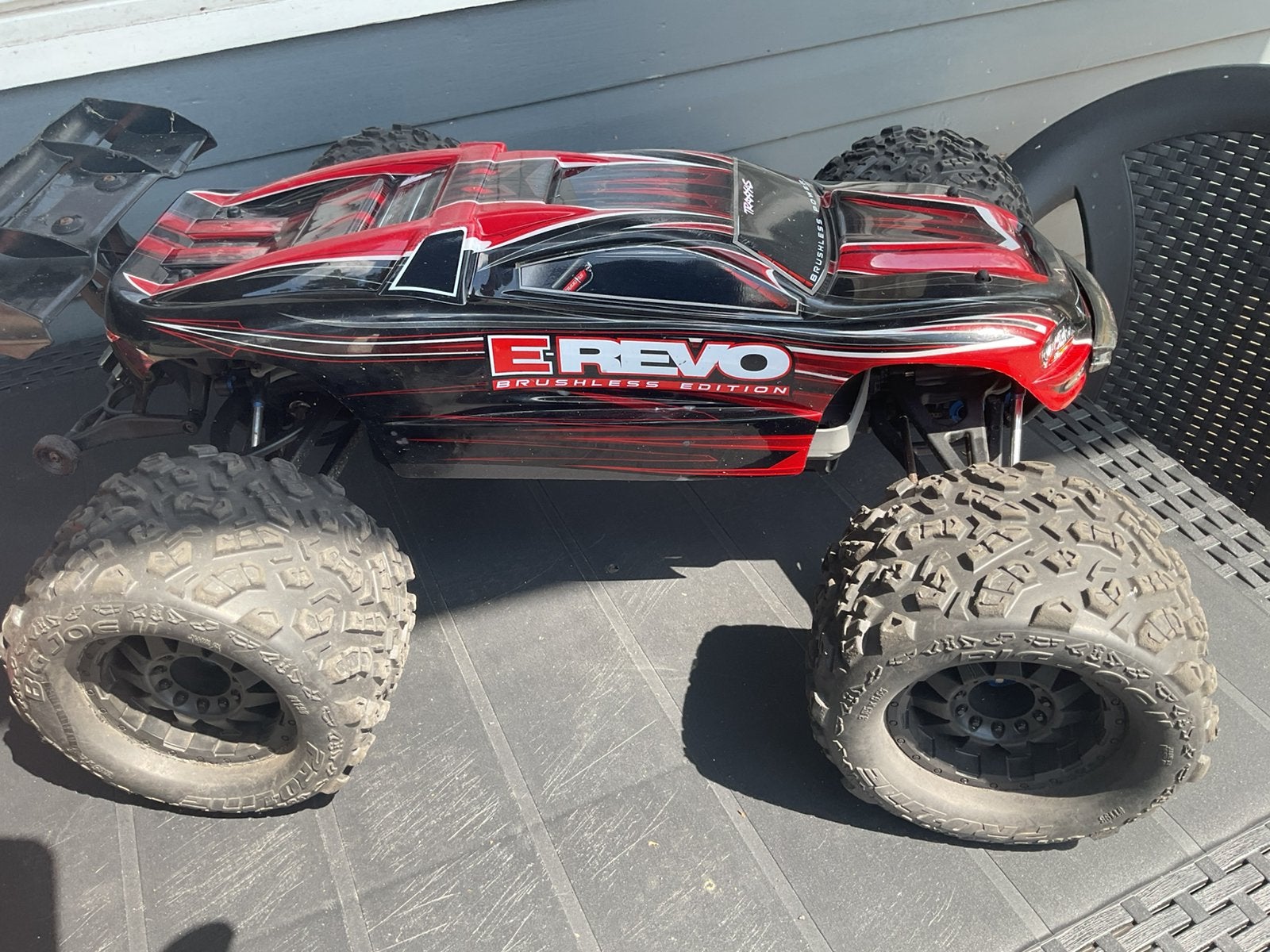 E-revo 1/8 brussles edition roller, Elektro, Gebruikt, Auto offroad, Ophalen of Verzenden