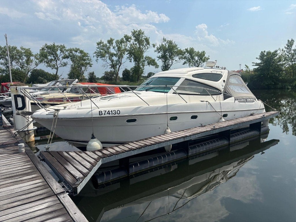 Jeanneau Prestige 34S, Sports nautiques & Bateaux, 10 m, 285 ch, Diesel, Sondeur