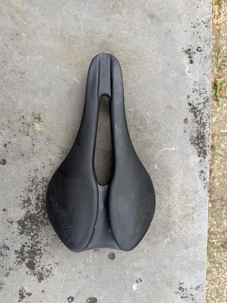 Zadel Selle italia Boost 145, Fietsen en Brommers, Fietsaccessoires | Overige Fietsaccessoires, Ophalen, Zo goed als nieuw, Selle italia