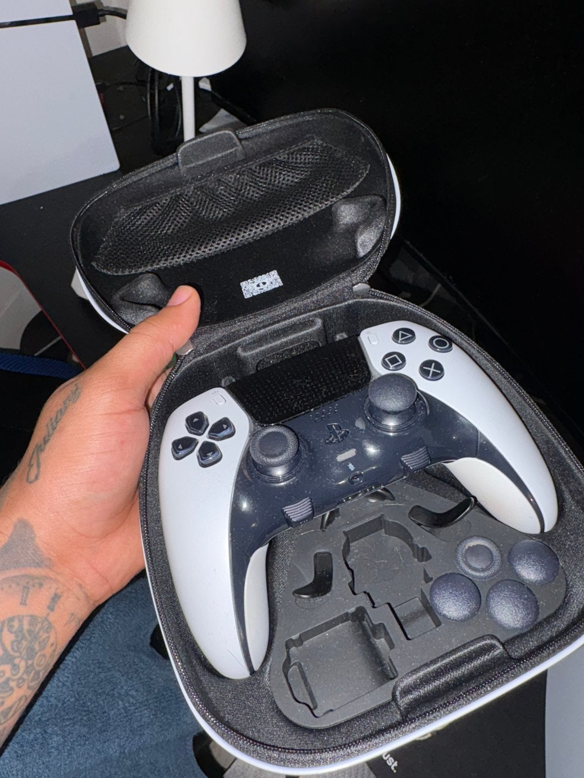 Ps5 digital + 2 controllers 1 dualsense edge, Oortjes gamer., Consoles de jeu & Jeux vidéo, Consoles de jeu | Sony Consoles | Accessoires