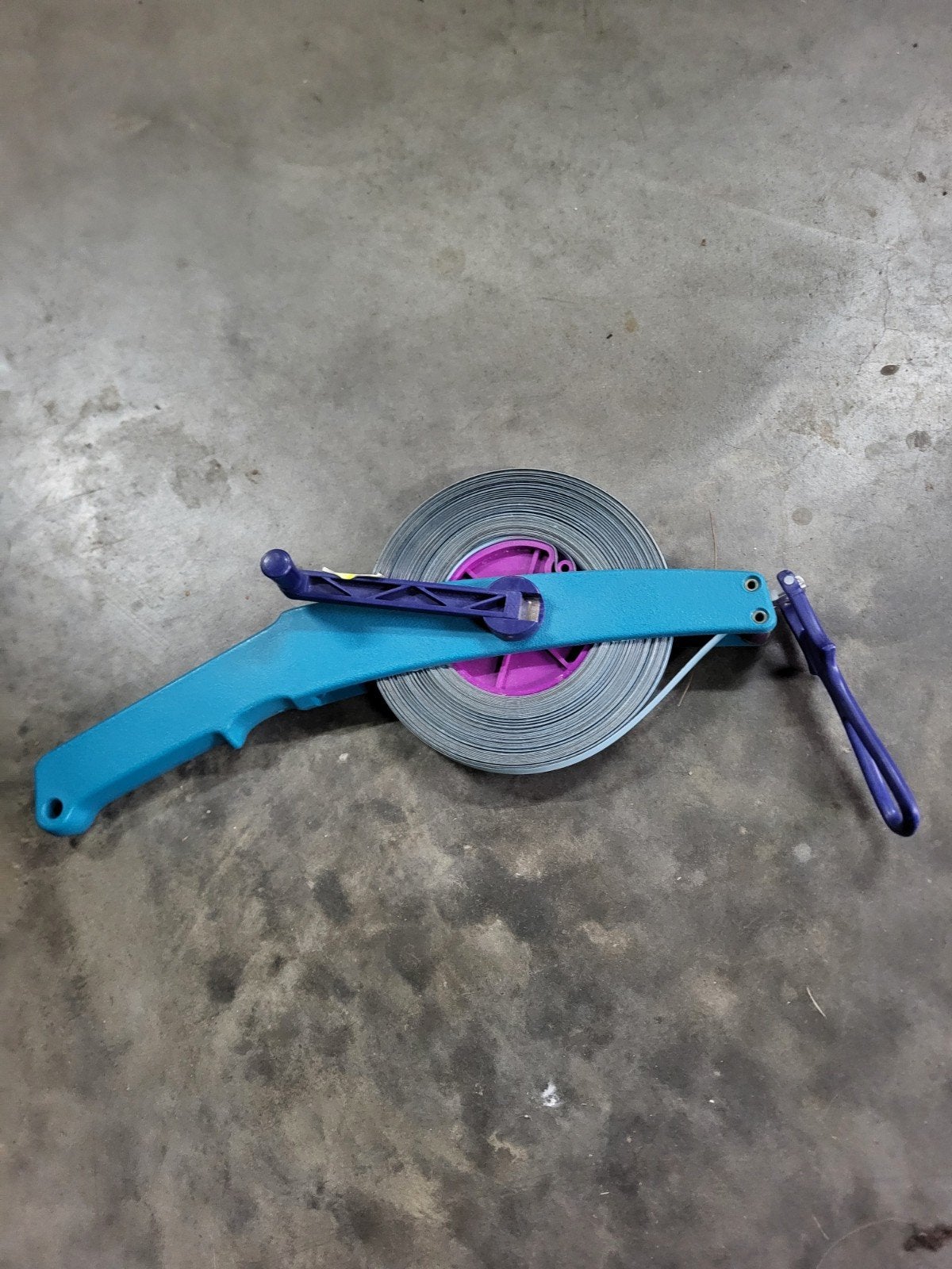 Rolmeter 20 meter, Ophalen