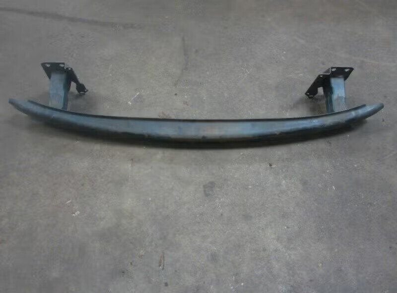 BUMPERBALK VOOR Volkswagen Polo IV (9N1 / 2/3), Berliner Ring 2 38440 Wolfsburg, DE, Volkswagen, Volkswagen AG, Utilisé