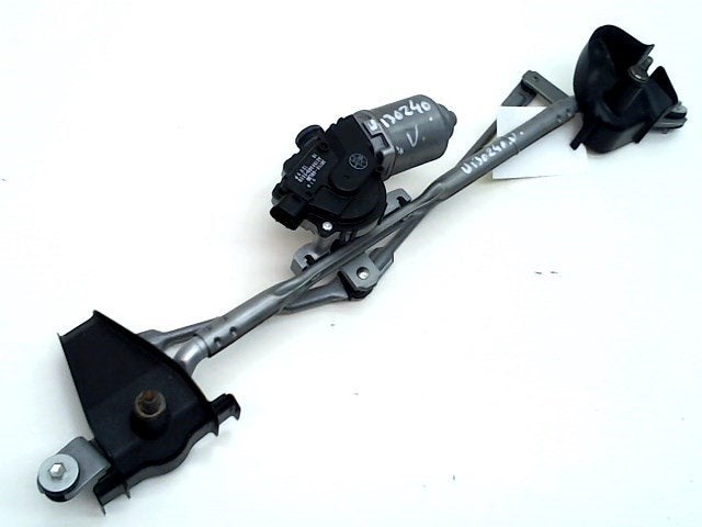 MOTEUR + TRINGLERIE ESSUIE GLACE AVANT Swift (ZA / ZC / ZD), Utilisé, Suzuki