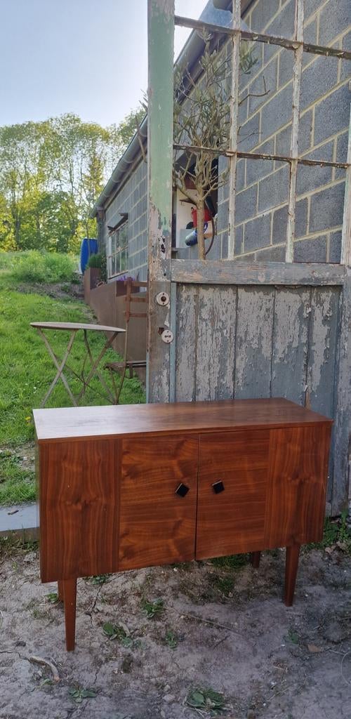 Mooi Scandinavisch dressoir, Huis en Inrichting, Kasten | Dressoirs, Ophalen