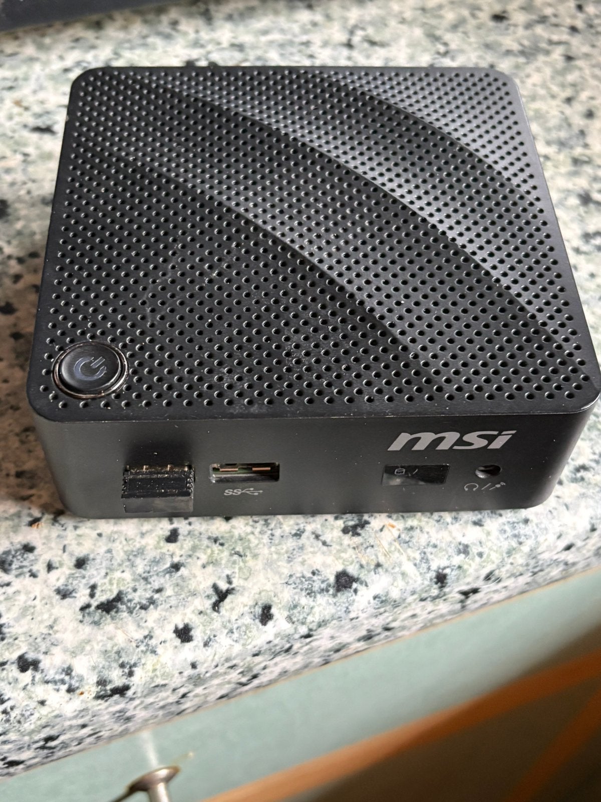 MSI Cubi B120 – Mini PC, Enlèvement, Comme neuf