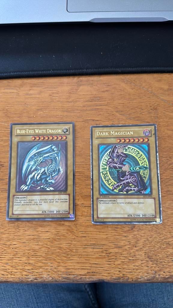 Yu-gi-oh blue eyes white dragon and Dark magicien 1st editio, Hobby en Vrije tijd, Verzamelkaartspellen | Yu-gi-Oh!, Ophalen of Verzenden