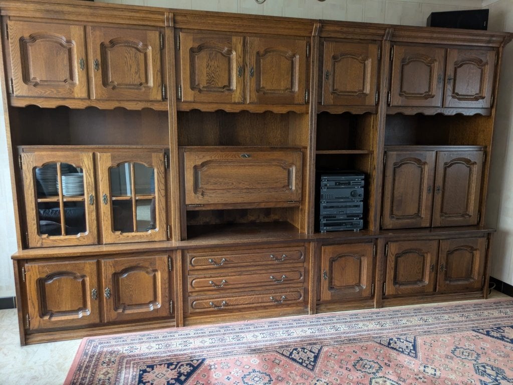 wandmeubel gratis af te halen, Antiek en Kunst, Antiek | Meubels | Kasten, Ophalen
