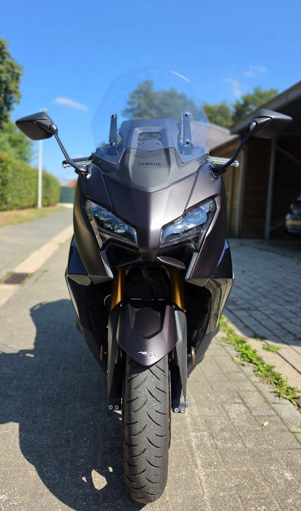 Yamaha T-Max 560 tech max, Motoren, Motoren | Yamaha, Occasion, 562 cc, Particulier, Handvatverwarming