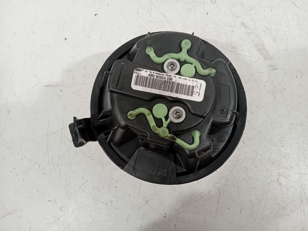 Kachel ventilator motor Dacia Duster, Dacia, Onderdelen@venauto.nl, Van der Ven Autorecycling B.V., Ettenseweg 76, 4706 PB Roosendaal, The Netherlands