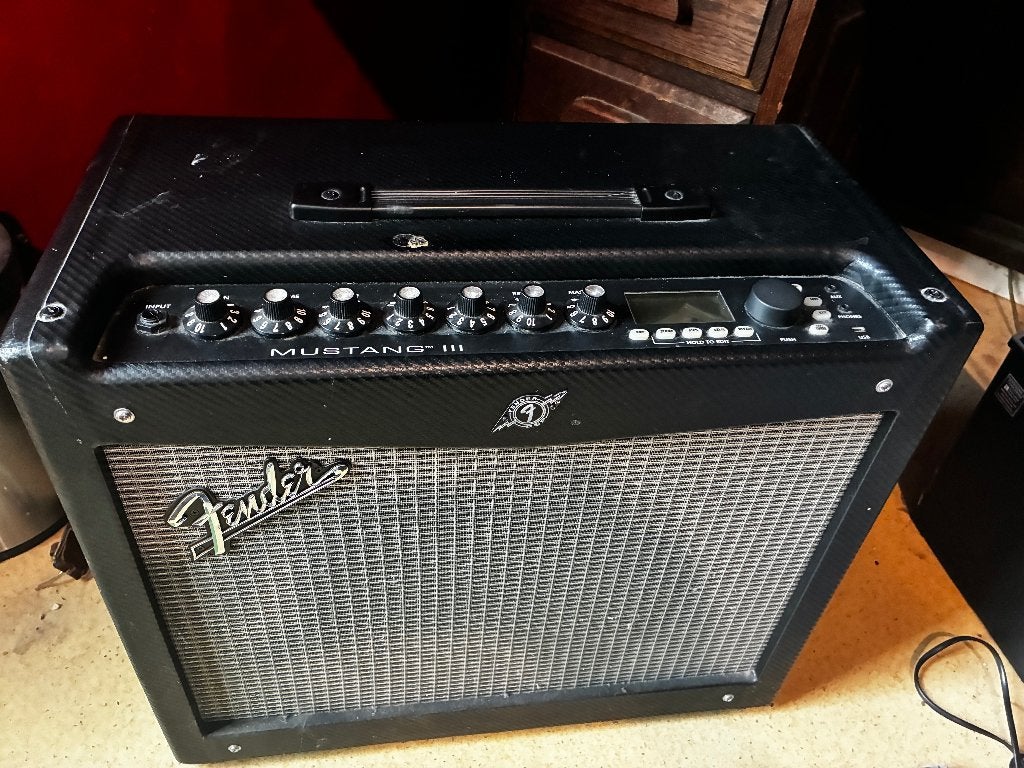 Fender Mustang 3 gitaarversterker, Muziek en Instrumenten, Ophalen, Gebruikt, Gitaar