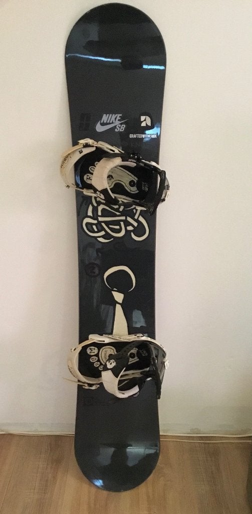Snowboard Forum + bindingen Forum - hoogte 152cm, Sport en Fitness, Ophalen, Zo goed als nieuw, Board