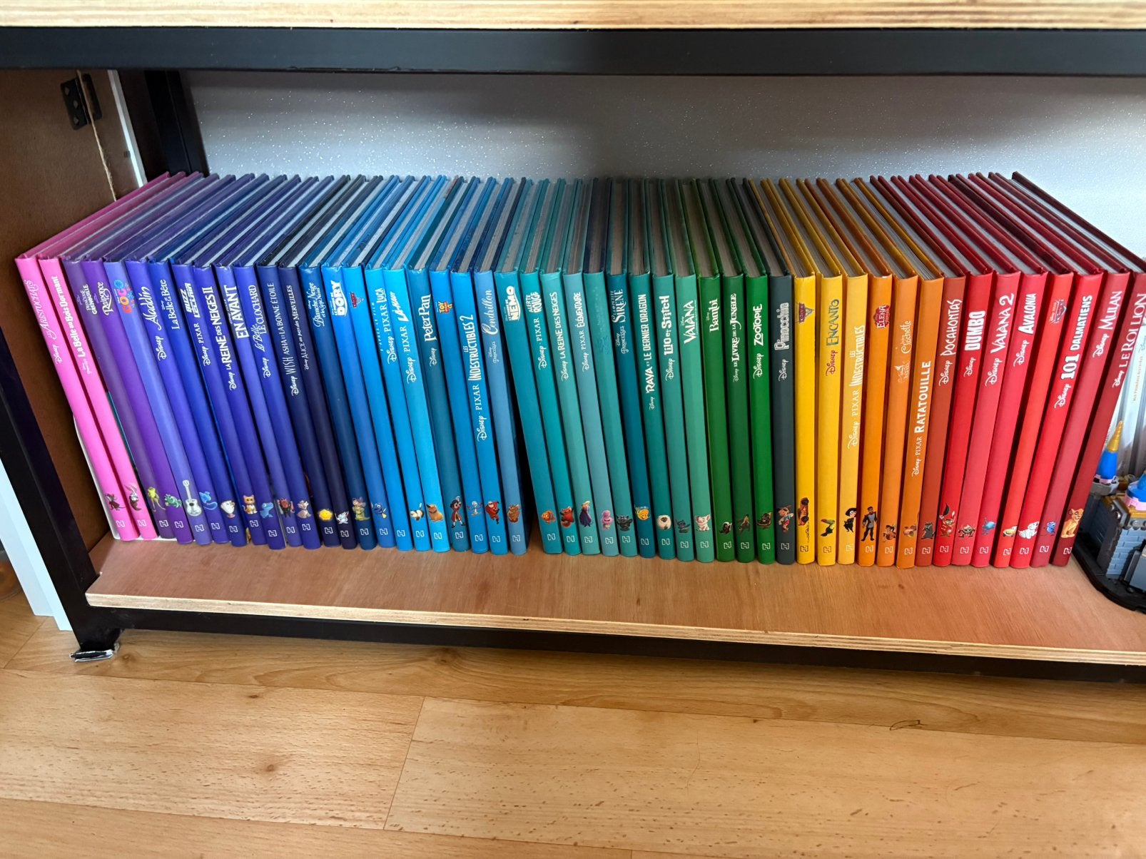 Collection de livres disney grands classiques (49), Collections, Enlèvement, Comme neuf