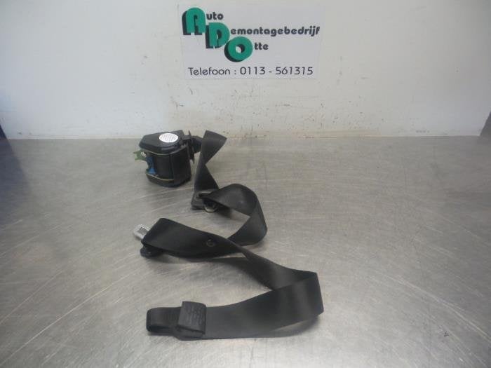Ceinture de sécurité avant gauche d'un BMW 3-Serie (3-Seri, -, 3 mois de garantie, Utilisé, -