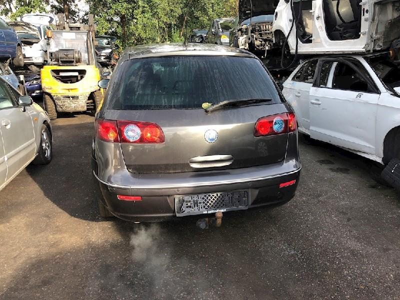 FEU ARRIÈRE DROIT Fiat Croma (194) (0051727249), Utilisé, Fiat