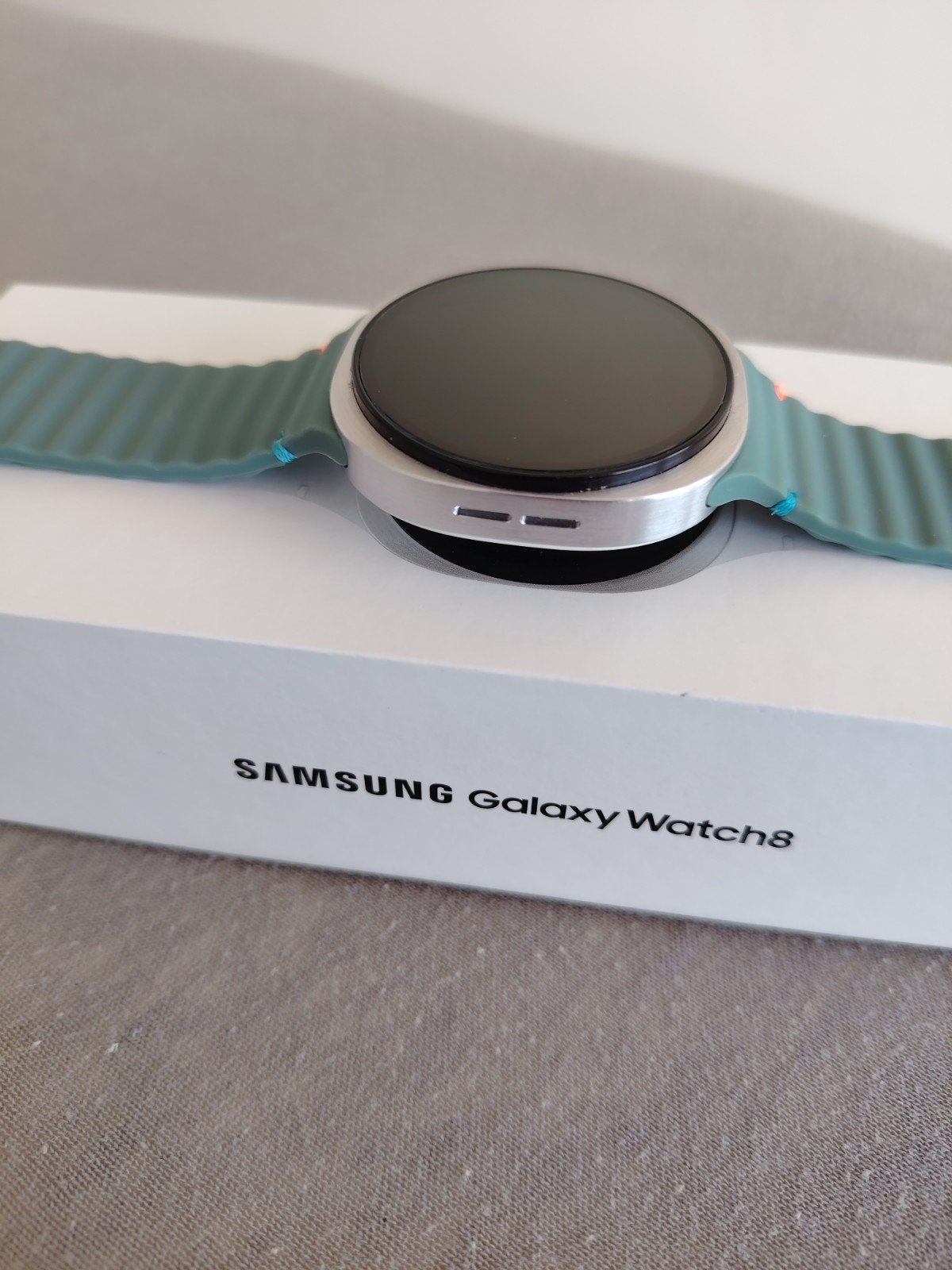 Samsung Galaxy Watch 8 - 44mm 4G Silver - Nieuw (Krëfel), Enlèvement ou Envoi