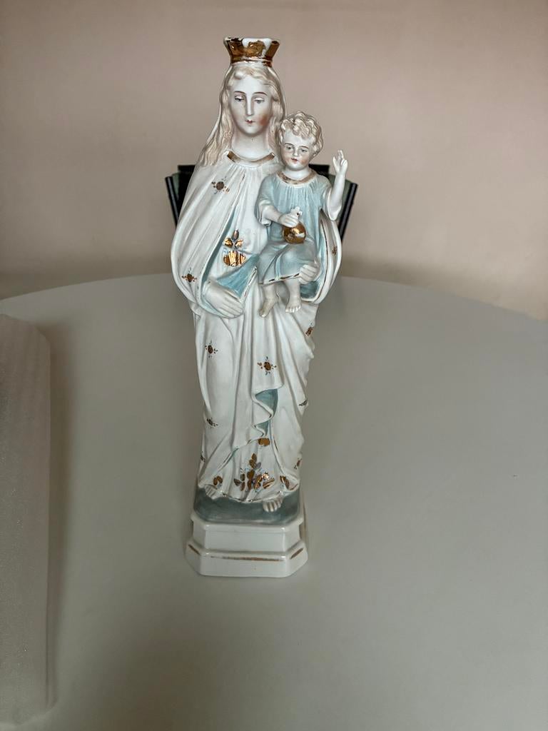 Marie avec Jésus sur son bras (34 cm), Enlèvement
