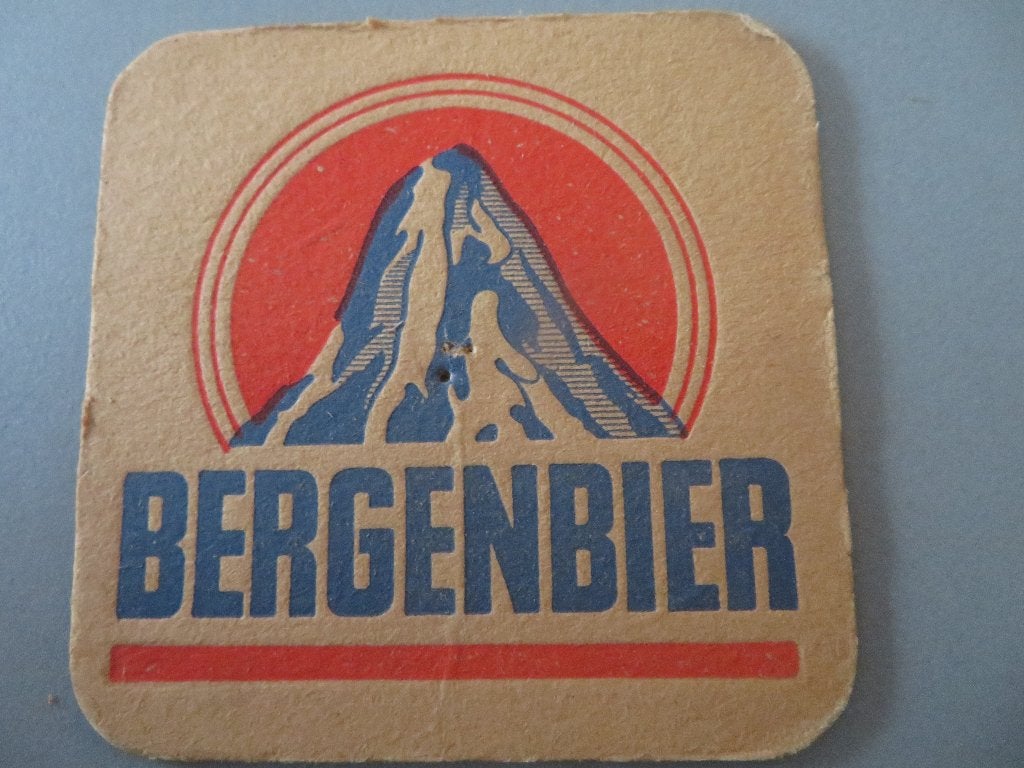 bierviltje Bergenbier Zeeberg Aalst, Ophalen of Verzenden, Zo goed als nieuw, Viltje(s), Overige merken