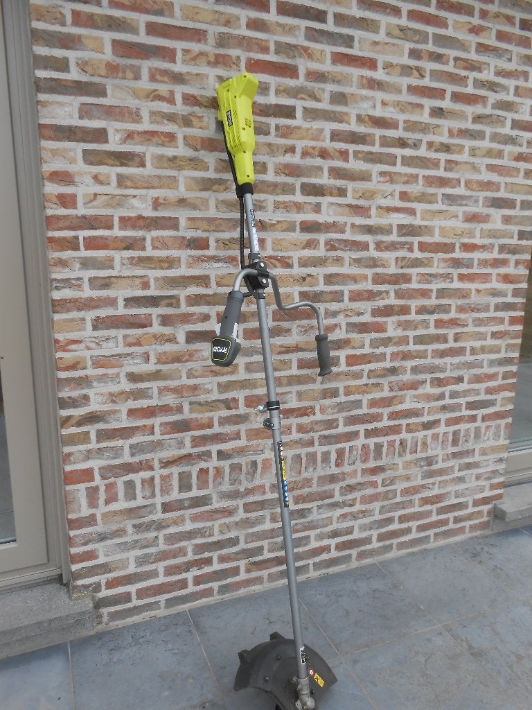 Bosmaaier met oplader+batterij Ryobi, Enlèvement, Comme neuf, Batterie, Ryobi