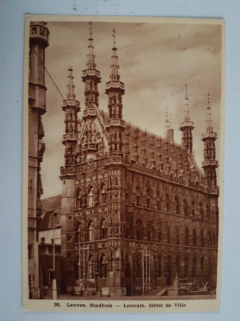 Postkaart Leuven Louvain ( maankaart !! ) Stadhuis, Ophalen of Verzenden, 1940 tot 1960, Ongelopen, Vlaams-Brabant