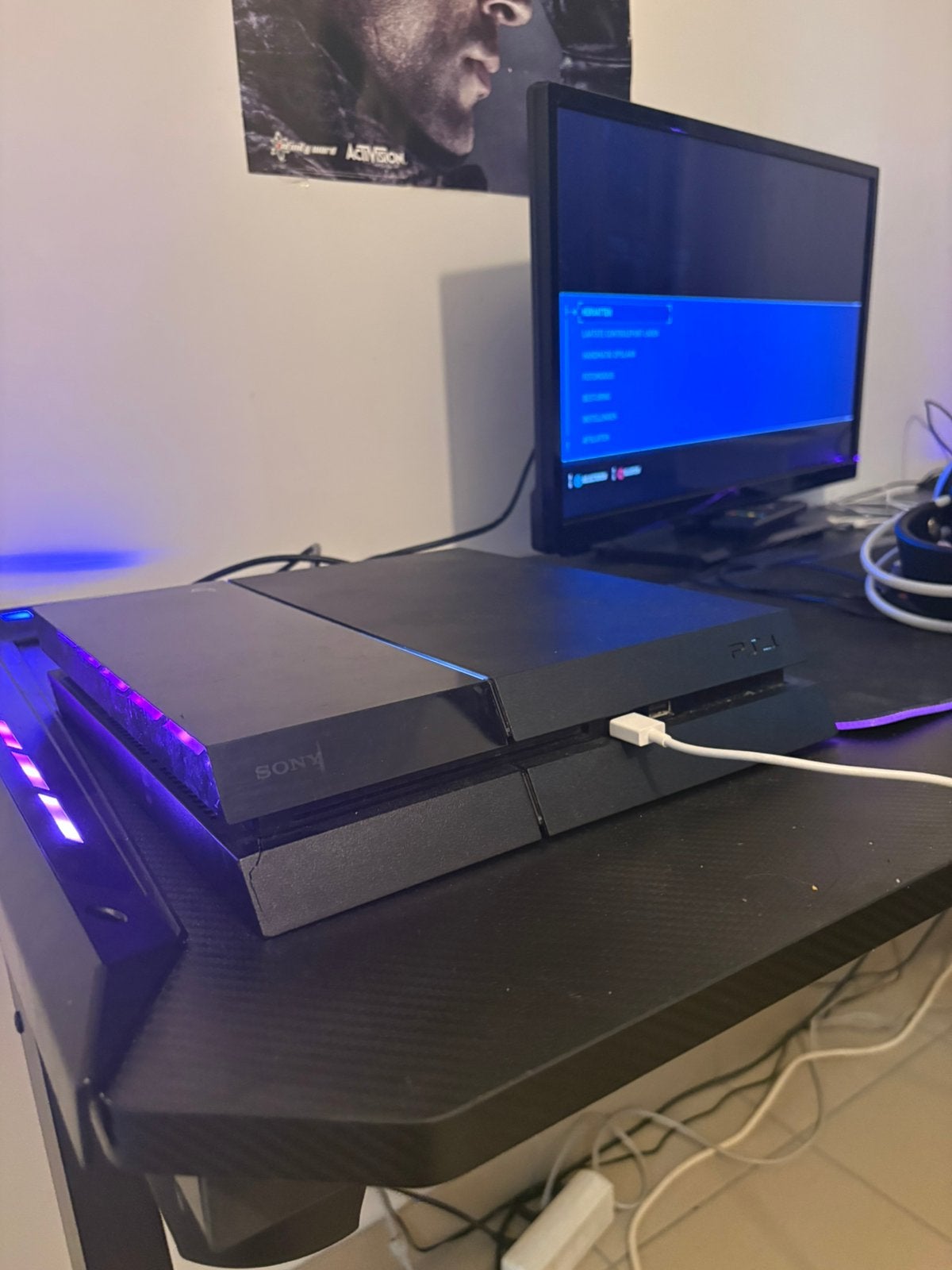 PS4 met 2 controllers, Ophalen of Verzenden, Gebruikt, Met 2 controllers