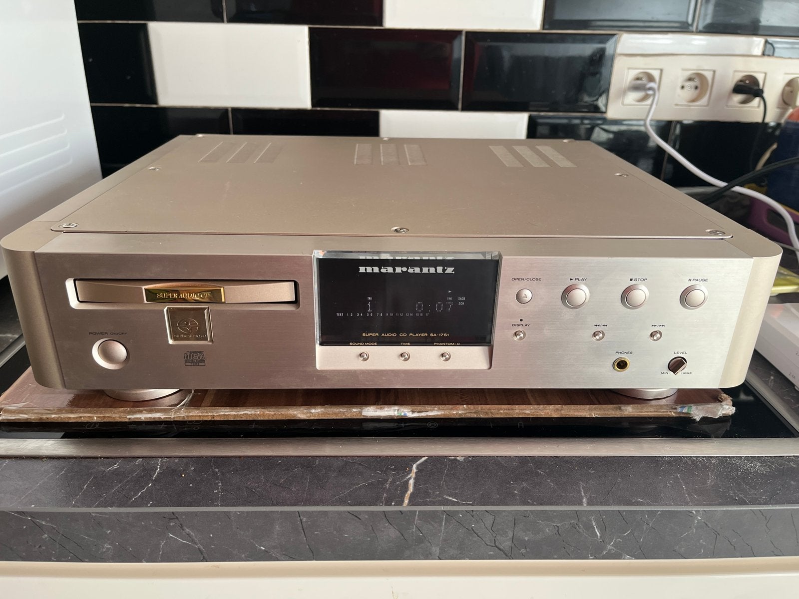 Marantz SA17-S1 100V Japanse versie, Audio, Tv en Foto, Ophalen of Verzenden, Niet werkend, Marantz
