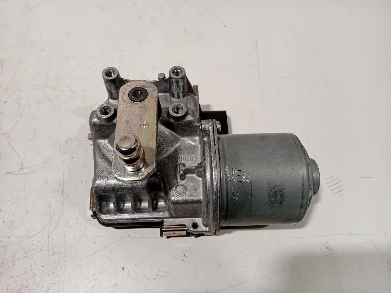 Ruitenwissermotor voor Seat Leon, Onderdelen@venauto.nl, Van der Ven Autorecycling B.V., Gebruikt, Ettenseweg 76, 4706 PB Roosendaal, The Netherlands