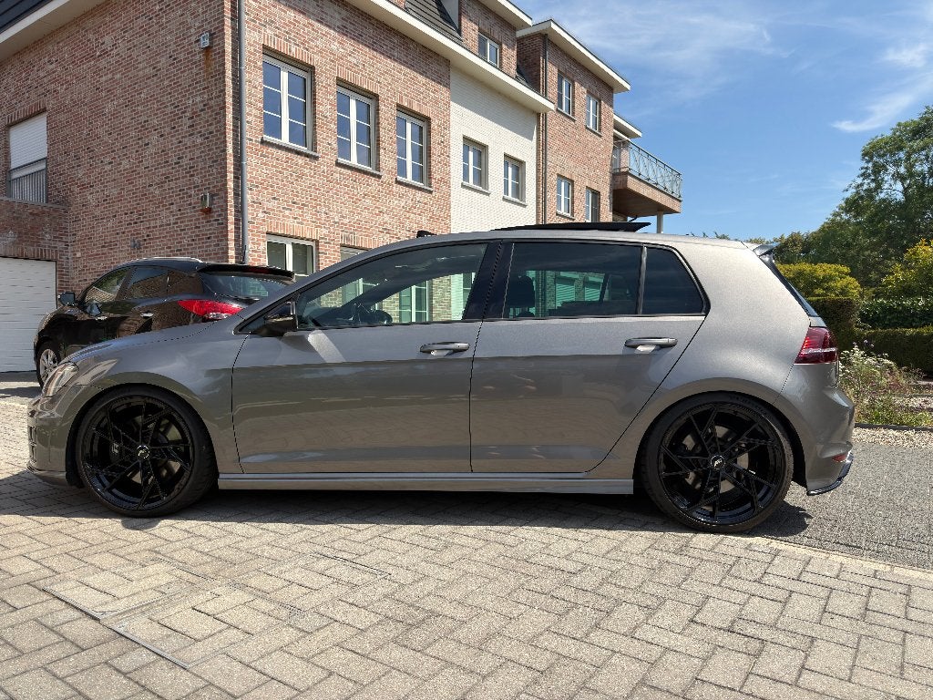 Volkswagen Golf 7R, Autos, Argent ou Gris, Achat, Euro 6, Carnet d'entretien