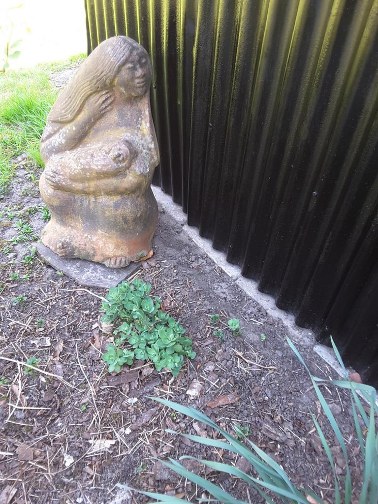 Tuinbeeld moeder met kind, Tuin en Terras, Ophalen, Gebruikt