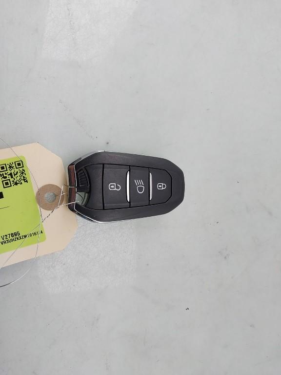 SLEUTEL 208 II (UB / UH / UP) (|9840149780|9834118980|), Kontakt-peugeot@peugeot.com, Gebruikt, Peugeot Deutschland GmbH, Bahnhofsplatz
65423  Rüsselsheim, DE