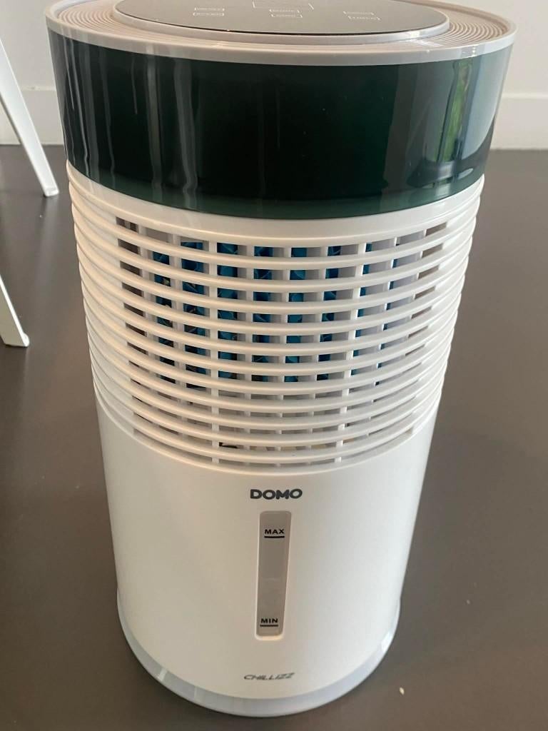 DOMO Desktop tower air cooler 'Chillizz', Ophalen, Minder dan 60 m³, Zo goed als nieuw, Koelen en Ontvochtigen