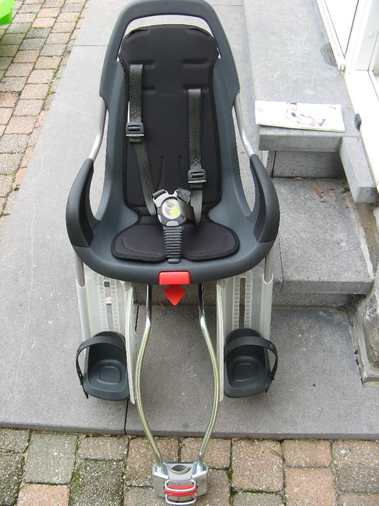 Qibbel fietsstoeltje achter framebevestiging (NIEUW!!!), Neuf, Repose-pieds, Enlèvement, Qibbel