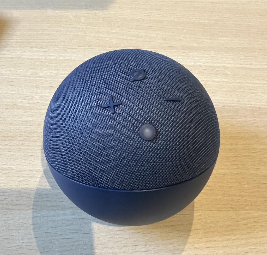 Amazon Echo Dot dernière génération, Enlèvement, Comme neuf, Sans disque dur