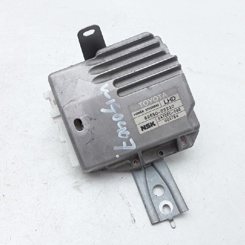 ORDINATEUR DIRECTION ASSISTEE Toyota Corolla (E12), Utilisé, Toyota