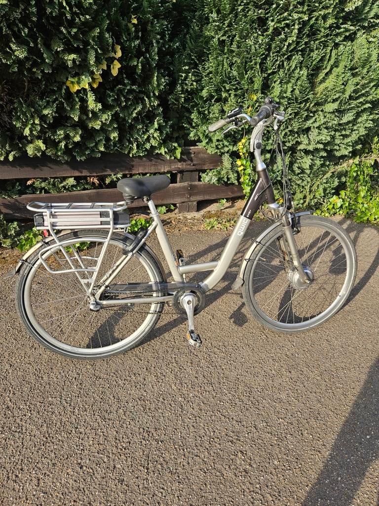Elektrische damesfiets met 2 batterijen, Ophalen