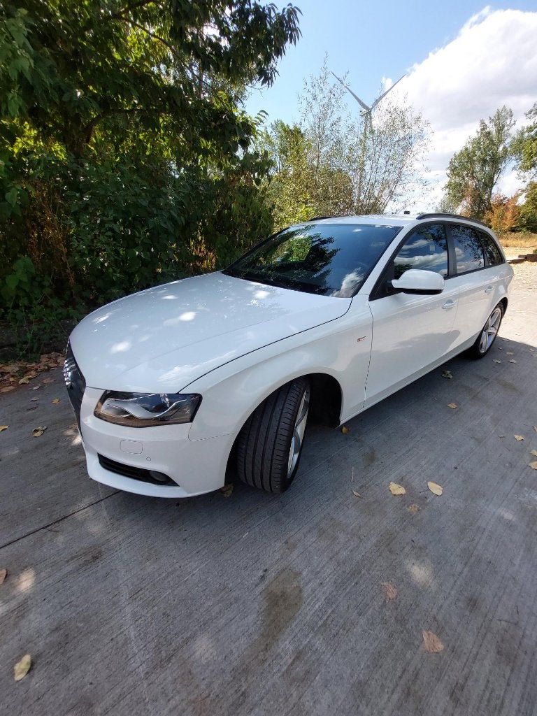 Audi A41.8TFSI Avant S-line automatique, Autos, Euro 5, Achat, 174 g/km, Carnet d'entretien