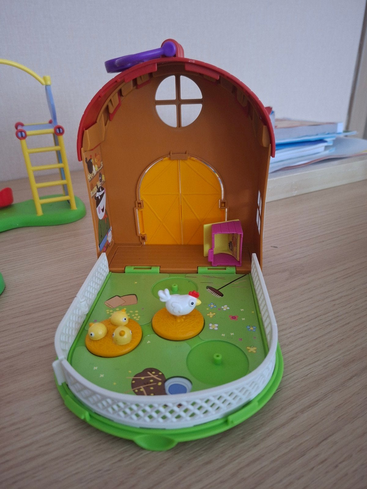 peppa pig speeltuin, Kinderen en Baby's, Ophalen, Zo goed als nieuw, Poppenhuis