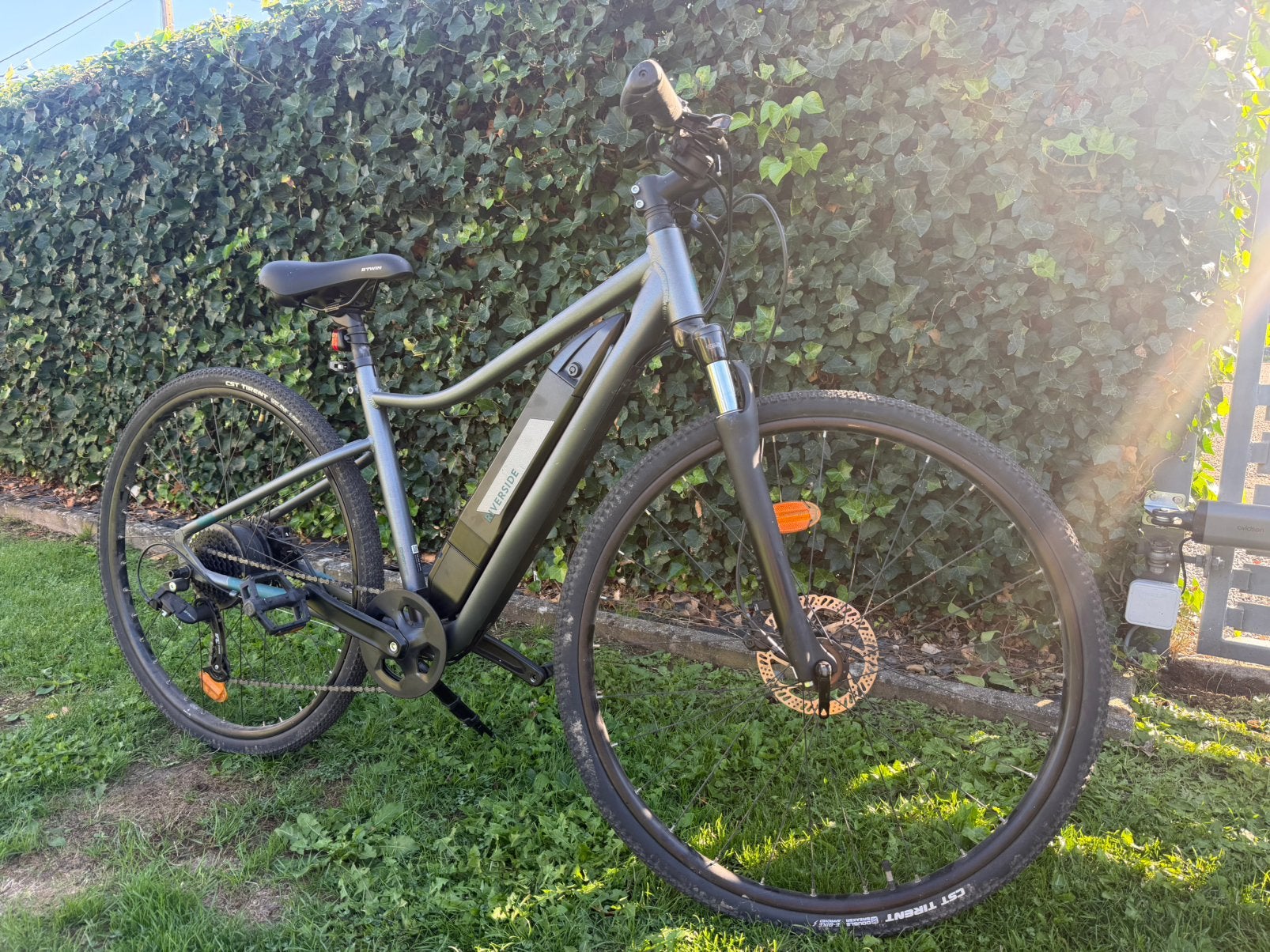 Velo VTC electrique, Enlèvement, Comme neuf
