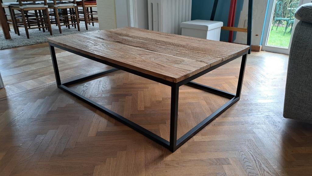 Table basse, Enlèvement