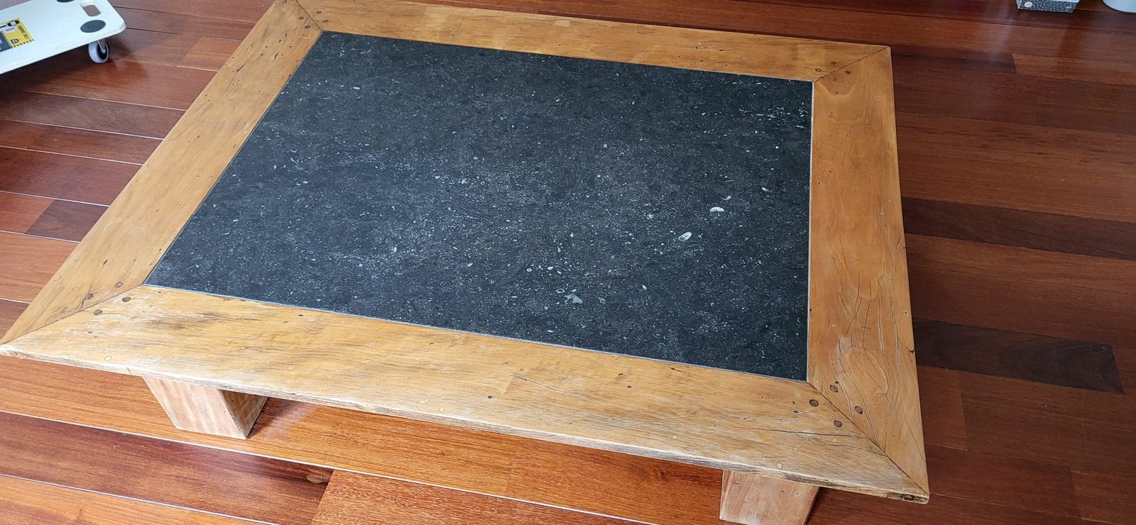 table basse, Maison & Meubles, Enlèvement, Comme neuf