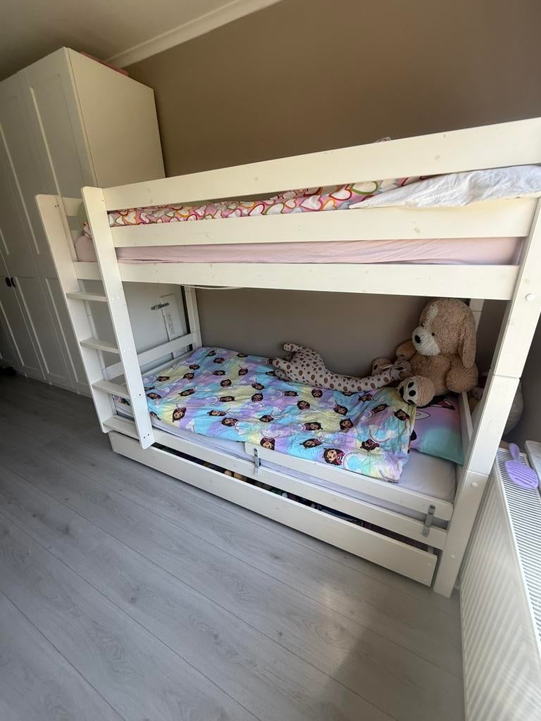 Stapelbed met bedlade + matrassen!zo goed als nieuw!!, Ophalen, Zo goed als nieuw, Stapelbed