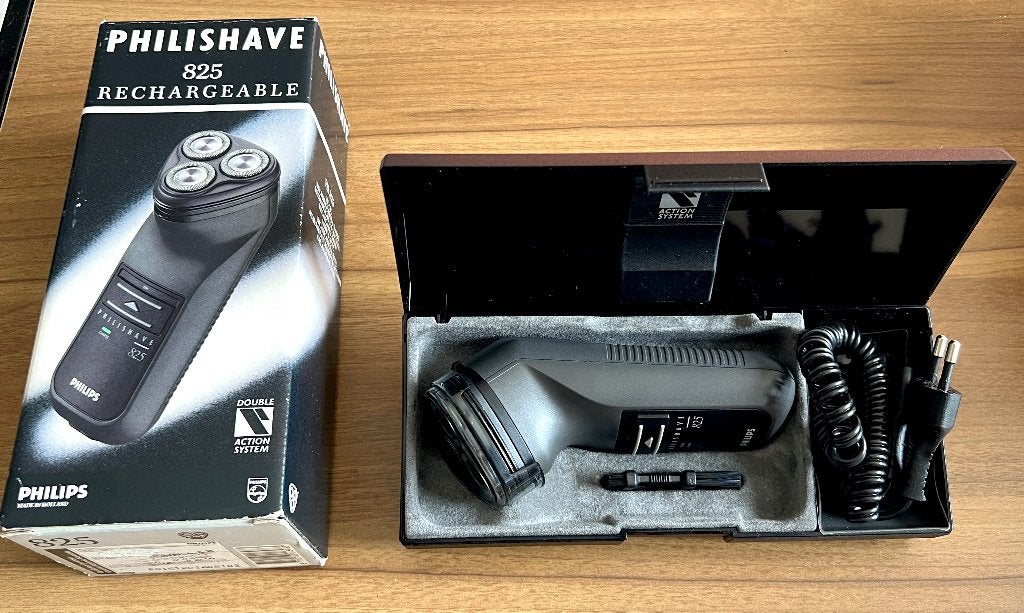 PHILISHAVE HS 825 (Oplaadbaar) / Vintage Scheermes // NIEUW, Elektronische apparatuur, Persoonlijke Verzorgingsapparatuur, Nieuw