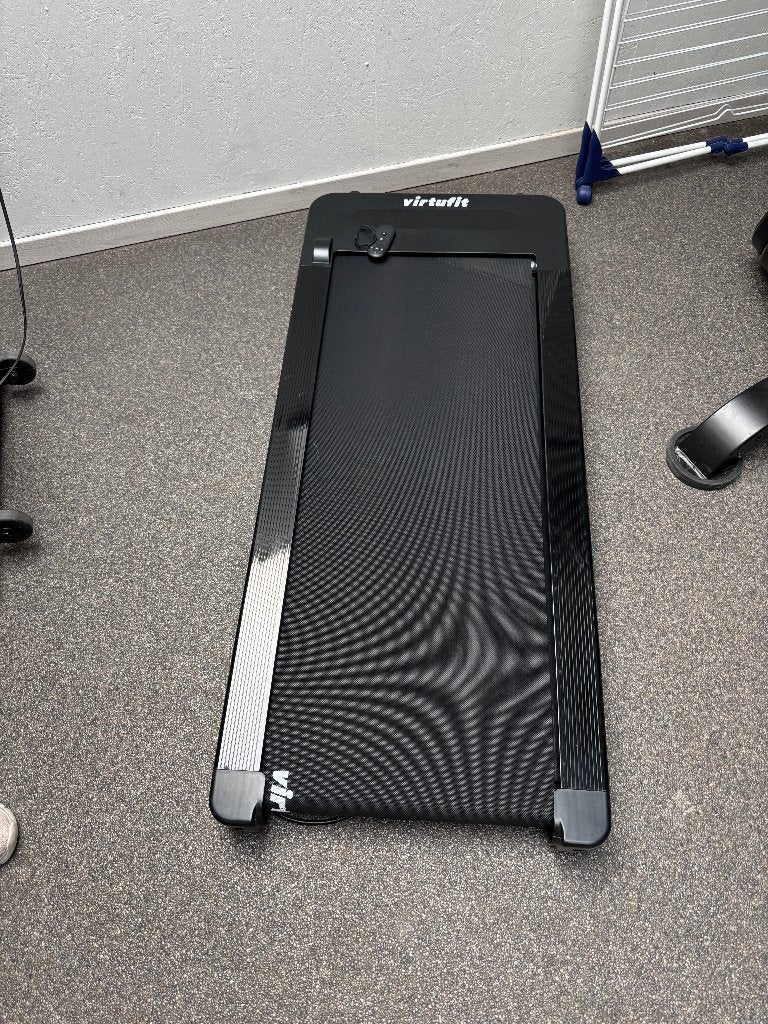 VirtuFit Walking Pad 100 – Compacte Loopband – Zwart, Ophalen, Kunststof, Zo goed als nieuw, Loopband