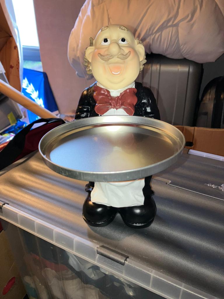 Butler met schaal, Ophalen, Zo goed als nieuw